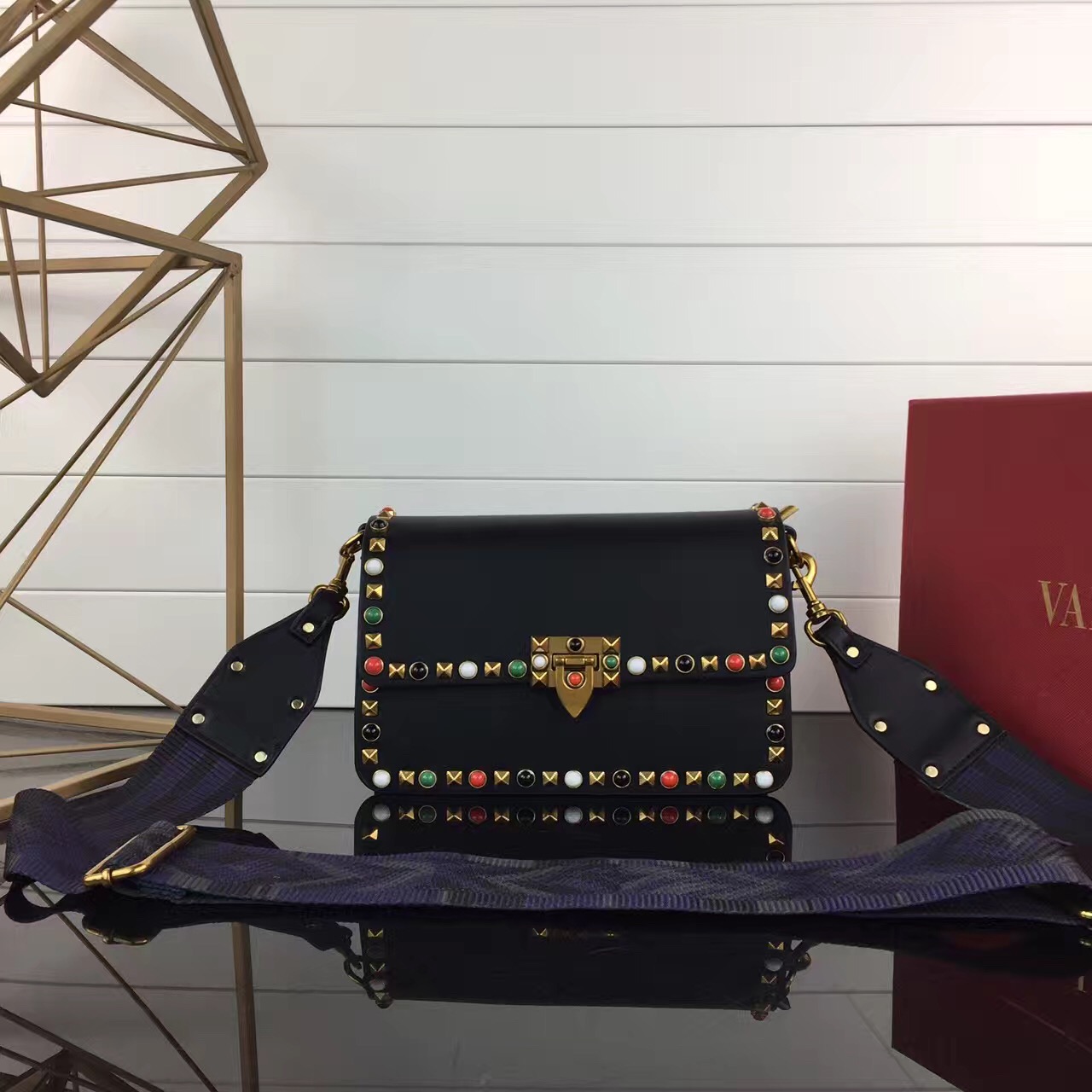 3927 23x15x7.5��ɫ